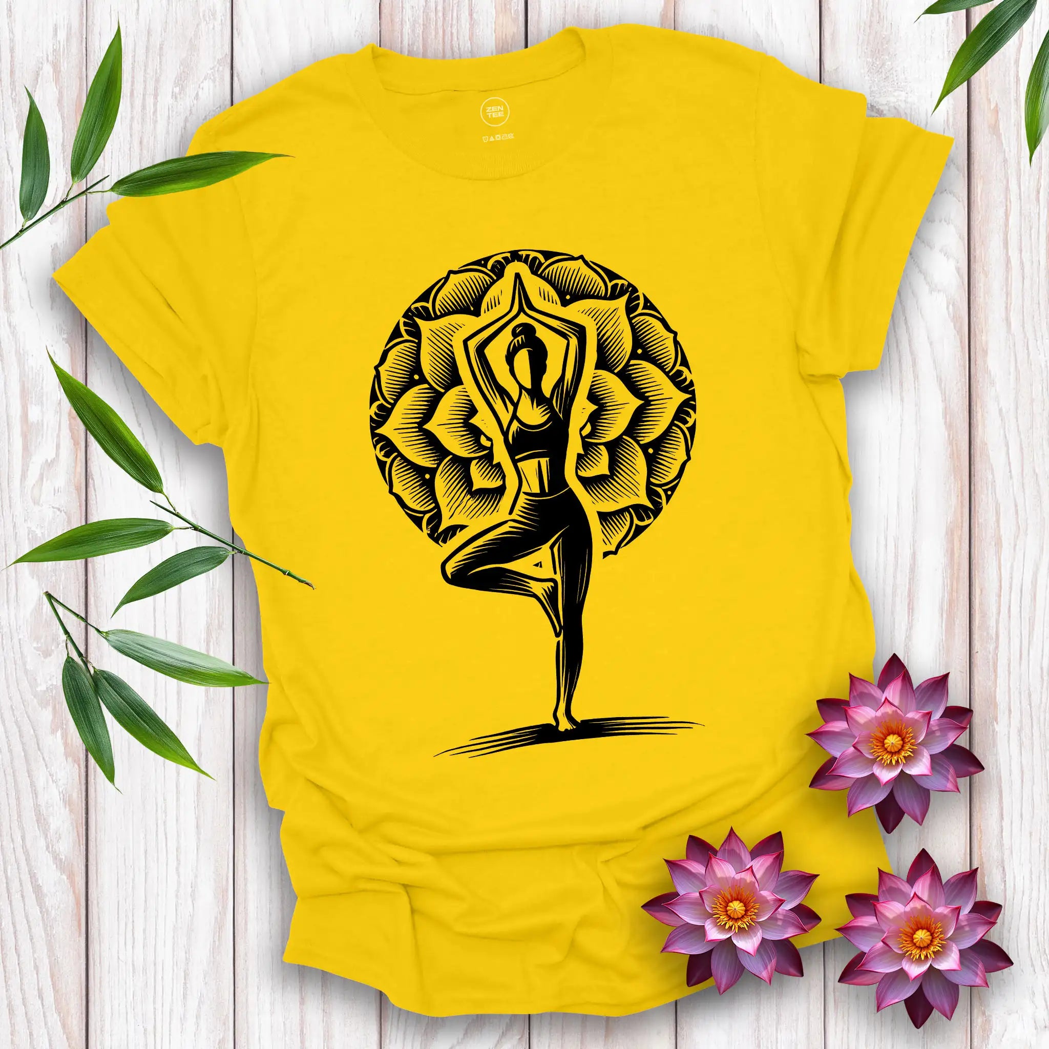 Feminine Vṛkṣāsana T-Shirt
